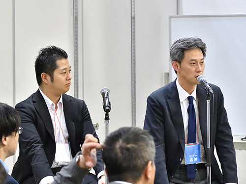 カルビー・登海徳謙氏（右）と楽天・高橋宙生氏（左）